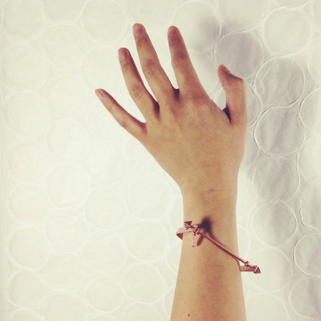 Astralagus I Rose Bracelet