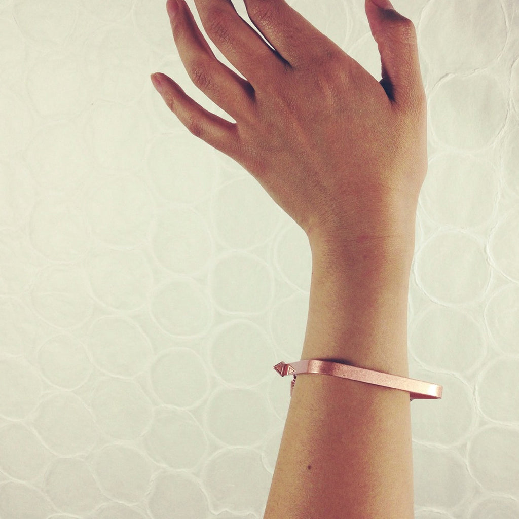 Astralagus I Rose Bracelet